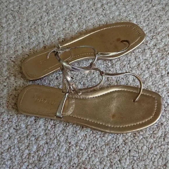 Prada gold metallic thong-strap flat sandals size 9 - Picture 7 of 12